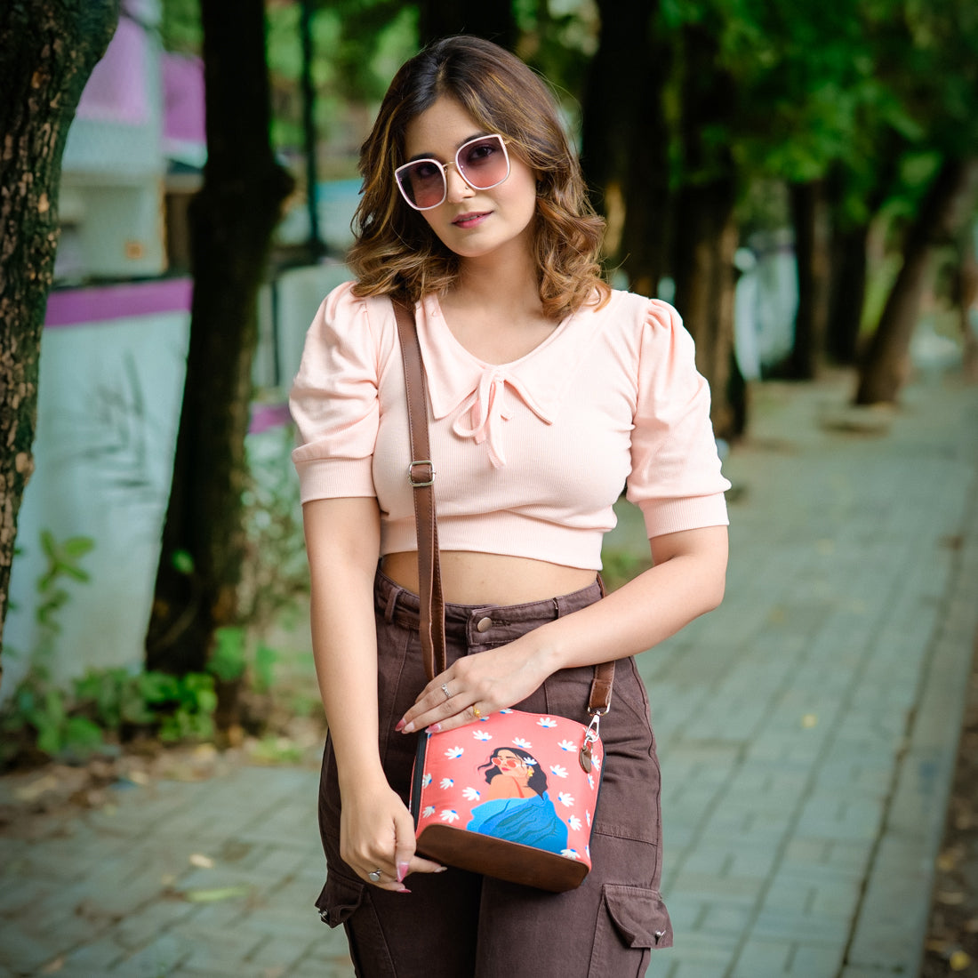 sling bag for ladies, sling bags, sling bags online, Online Sling bags for women, sling bags under 999, Leather Sling Bags For Women, Best Sling Bags For Women, buy sling bags online,buy sling bag